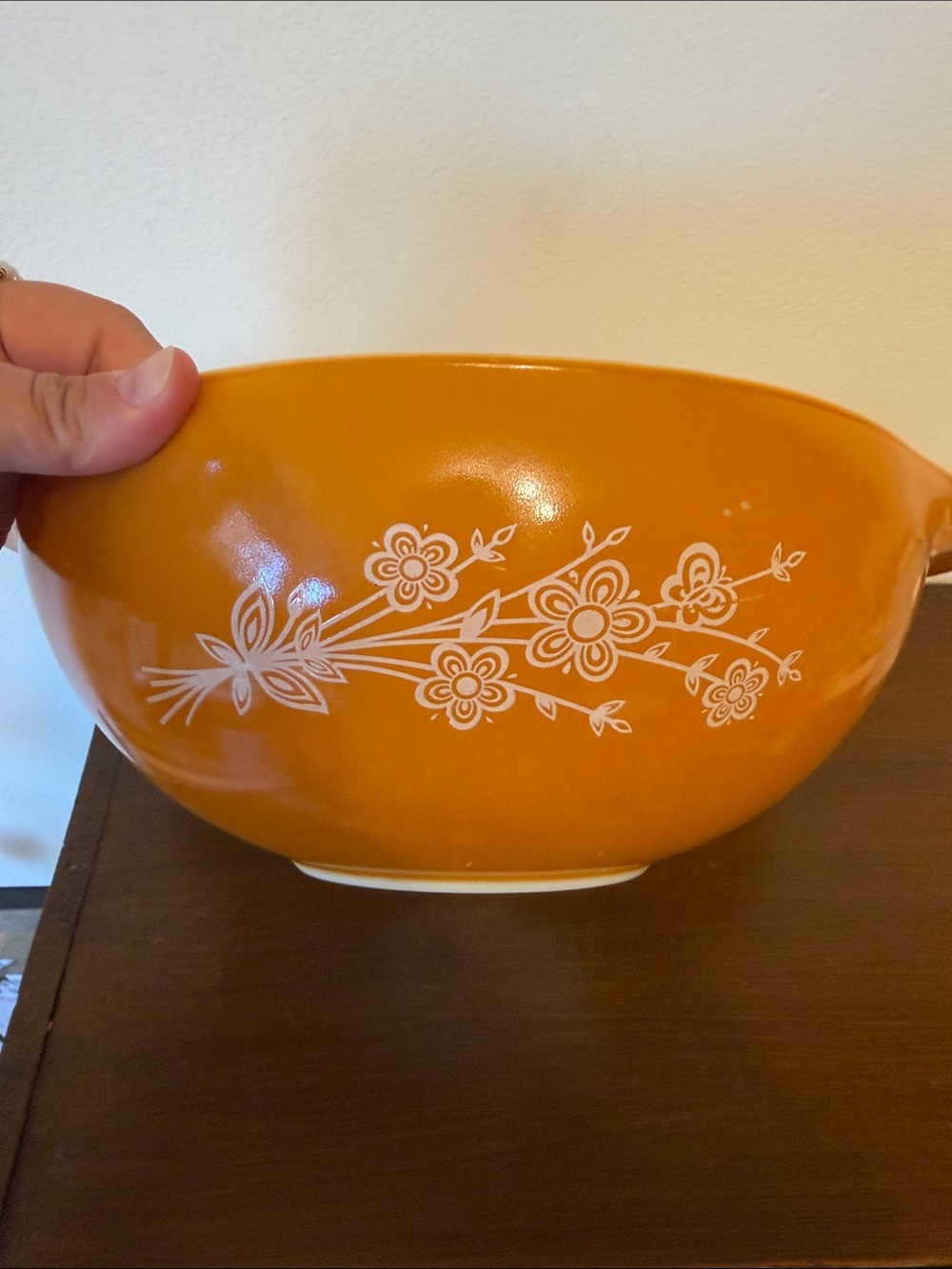 Pyrex Vintage Butterfly Gold Cinderella Floral Mixing Bowl - Picture 3 of 7